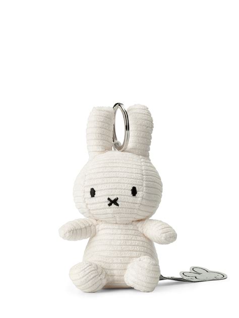 Miffy keychain amazon - 4 PCS Fluffy Bunny Keychain Cute Bunny Keychain Car Handbag Keyring Rabbit Keychain Plush Bunny Keychain Backpack Keychain Animal Key Chain for Women Girl Gifts Easter Gift. $1199 ($3.00/Count) 5% off. FREE delivery Mon, Nov 13 on $35 of items shipped by Amazon. +6 colors/patterns. 